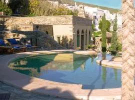 Villa Tripotamos