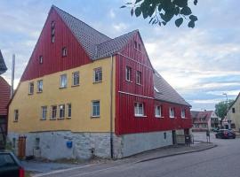 Gemütliche Gästezimmer in einem neu sanierten Fachwerkhaus、ザクセンハイムのホテル