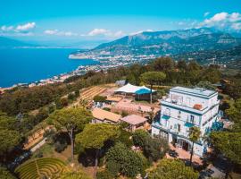 Oasi Olimpia Relais, hotel em SantʼAgata sui Due Golfi