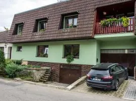 Salaš-dům pro společnou dovolenou až 11 osob