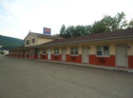 Relax Inn, ξενοδοχείο σε Fisherville