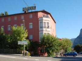 Hotel Betriu, hotel in Coll de Nargó