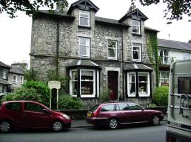 Lyndhurst Guest House, accommodation in Kendal