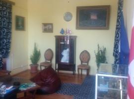 Oazisi, hotel in Rustavi