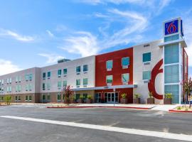 Motel 6-Las Vegas, NV - Motor Speedway, hotel in Las Vegas