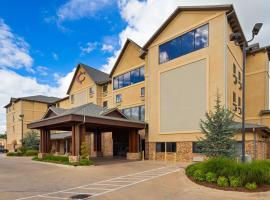 Best Western PLUS Cimarron Hotel & Suites, hotel di Stillwater