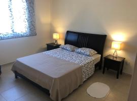 Tranquil Country Condo: Larnaka'da bir otel