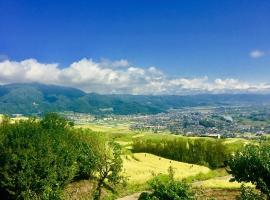 Obasute Guesthouse Nakaraya โรงแรมในChikuma