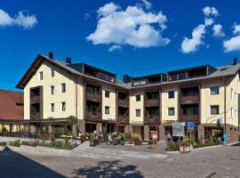 Ariston Dolomiti Residence, Ferienunterkunft in Toblach