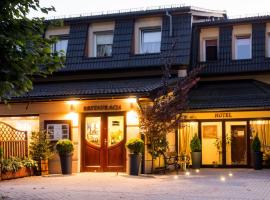 Hotel Relax, hotel with parking in Kęty