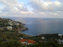 The House of Summer Winds, vacation rental in Evdilos