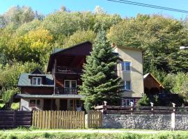 Willa Rytro dom wakacyjny w górach do wynajęcia na wyłączność dla 15 osób, viešbutis mieste Rytro