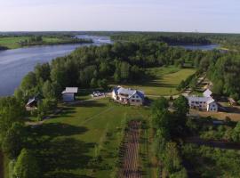 Radi, pl&aacute;žov&yacute; hotel v destinaci Brocēni