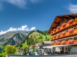 Hotel Kronhof, hotel com estacionamento em Moso