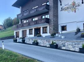 Haus Hubertus Sommerpreise incl Sommercard, hotel v destinaci Jerzens
