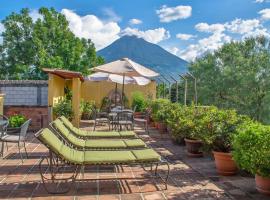 Hotel Las Camelias Inn by AHS, hotell i Antigua Guatemala