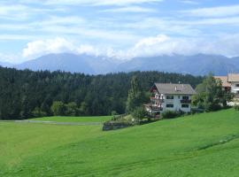 Haus Hafner, hotel a Avelengo