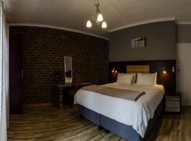 The Woodsman Bed and Breakfast, готель у місті Сабі