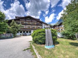 Hotel Schwarzbachhof, hotel v destinaci Lutago