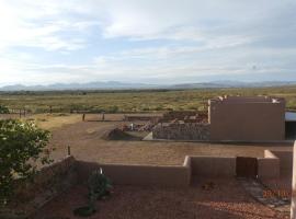 Snr. Jack's Guest House B&B, Hotel in Casas Grandes