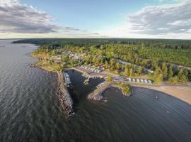 Askeviks Camping & Stugor, hotel v destinaci Sjötorp