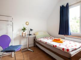 Bed&Breakfast Pinocchio, hotel with parking in Seuzach