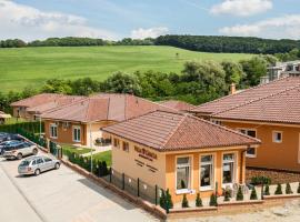 Villa Gracia Podhájska, hotel en Podhájska