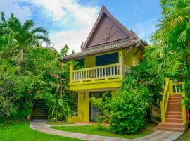 Chez Charly Bungalow, homestay in Nai Yang Beach