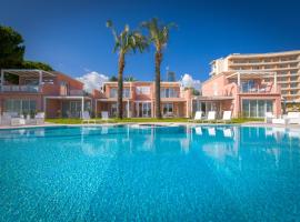 Residence Delfino, Portorosa, hotel v destinaci Furnari