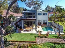 The Edgewater on Greville、サンクチュアリ・ポイントのビーチ周辺のバケーションレンタル