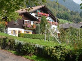 Garni Streitlhof, hotel en Tirolo