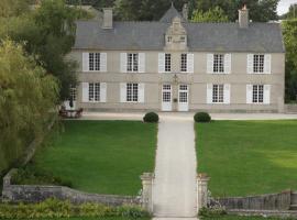 Manoir de Conjon, bed and breakfast a Crouay