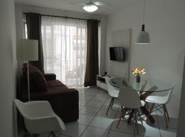 Apartamento Confortavel em Balneário Camboriu, Papagaio's Restaurant, Balneário Camboriú, hótel í nágrenninu