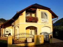 Villa Rose