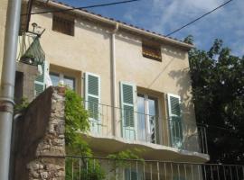 28 Rue de la Ferrage, villa in Fayence