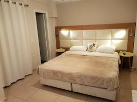 Villa Roussa, hotell Firas