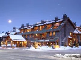 Fox Hotel and Suites