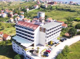 Hotel International Prishtina & Spa: Priştine, ALBI Shopping Mall yakınında bir otel