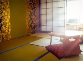 NOZARU ONSEN HOSTEL