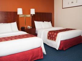 Red Carpet Inn and Suites Plymouth, hotel blizu znamenitosti Pemigewasset District Ranger Station, Plimut