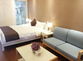 Sunshine Peninsula Resort, ξενοδοχείο σε Yuxi