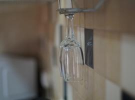 Milo Apart Hotel, Ferienwohnung mit Hotelservice in Qaraghandy