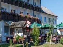 Gasthof Pension Auzinger, hotel v destinaci Meggenhofen