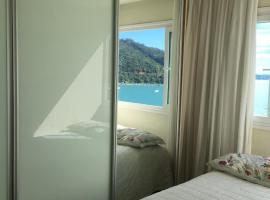 Apartamento frente ao mar, hotel din Balneário Camboriú