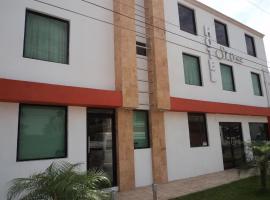 Hotel Santa Cruz Mochis โรงแรมในลอสโมชิส