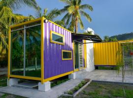 Purple Cube at Lumut Cube Homestay Kontena, hotel di Lumut