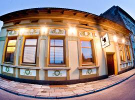 Guesthouse Prusa 7, hotel in Oświęcim