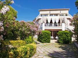 I Tre Leoni Affittacamere, hotel in Civitavecchia