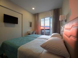 Hyperion Hotel, hotel v destinaci Myrties