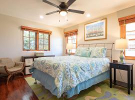 The Little Pumpkin Guest House, rumah liburan di San Diego
